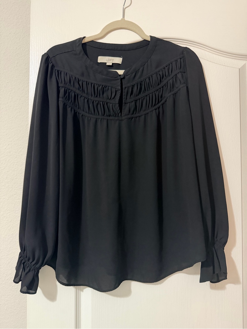 LOFT Black Long-Sleeve Ruffle Blouse